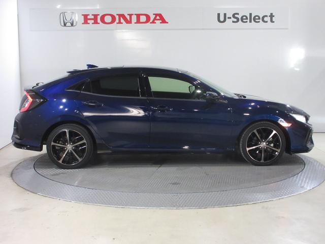 シビック ハッチバック ホンダセンシング純正メモリーナビBluetoothドラレコETCRカメラワンオーナー 追突軽減ブレーキ 盗難防止装置 本革シート 1オーナー Bモニター 整備記録簿 横滑防止 シートヒーター付き(6枚目)