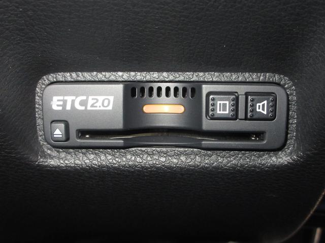 シビック ハッチバック ホンダセンシング純正メモリーナビBluetoothドラレコETCRカメラワンオーナー 追突軽減ブレーキ 盗難防止装置 本革シート 1オーナー Bモニター 整備記録簿 横滑防止 シートヒーター付き(10枚目)