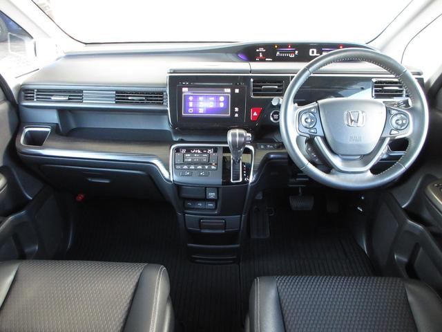 ステップワゴンスパーダ スパーダ・クールスピリット ホンダセンシング純正メモリーナビBluetoothドラレコETCRカメラワンオーナー 両電動スライドドア シートH 追突軽減ブレーキ スマキー Bカメ フルセグテレビ 盗難防止システム ナビTV(9枚目)