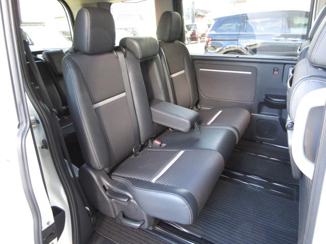 ステップワゴンスパーダ スパーダ・クールスピリット ホンダセンシング純正メモリーナビBluetoothドラレコETCRカメラワンオーナー 両電動スライドドア シートH 追突軽減ブレーキ スマキー Bカメ フルセグテレビ 盗難防止システム ナビTV(17枚目)