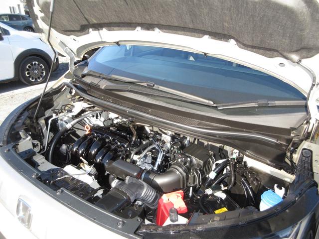 フリード クロスター 元当社試乗車 禁煙車 純正11.4インチナビ フルセグ Bluetooth ミュージックサーバー USB ドラレコ 両側電動スライドドア シートヒーター ETC LEDヘッドライト 15インチアルミ(2枚目)