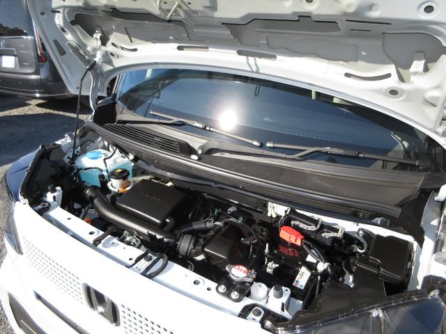 Ｎ－ＢＯＸ ベースグレード　当社元試乗車　禁煙車　純正８インチナビ　フルセグＴＶ　Ｂｌｕｅｔｏｏｔｈ　ＵＳＢ　ドラレコ　ＥＴＣ　バックカメラ　両側電動スライドドア　ＬＥＤヘッドライト　シートヒーター　サイドカーテンエアバッグ（2枚目）