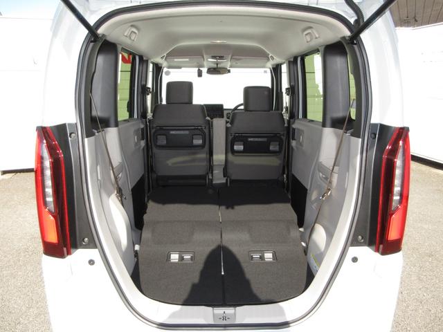 Ｎ－ＢＯＸ ベースグレード　当社元試乗車　禁煙車　純正８インチナビ　フルセグＴＶ　Ｂｌｕｅｔｏｏｔｈ　ＵＳＢ　ドラレコ　ＥＴＣ　バックカメラ　両側電動スライドドア　ＬＥＤヘッドライト　シートヒーター　サイドカーテンエアバッグ（22枚目）