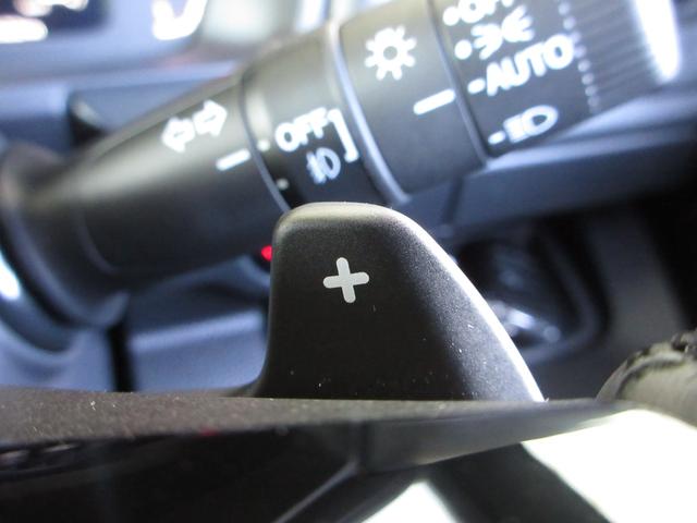 ステップワゴン e:HEVスパーダ 禁煙車ホンダセンシング純正11.4インチコネクトナビBluetoothドラレコETCRカメラワンオーナー 1オーナー マルチカメラ デュアルエアコン フルオートエアコン ESC シートヒータ イモビ(16枚目)