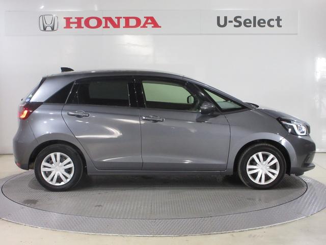 フィット ホーム ホンダセンシングケンウッド9インチメモリーナビBluetoothドラレコRカメラETCワンオーナー 衝突軽減ブレーキ リアカメ LEDライト オートライト クリアランスソナー フルセグTV エアバッグ(6枚目)