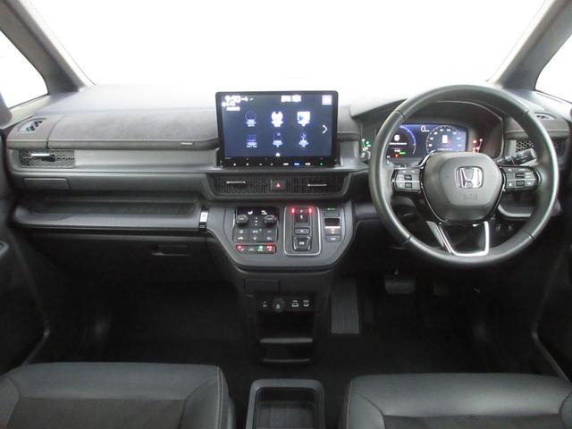 ステップワゴン ｅ：ＨＥＶスパーダプレミアムライン　ホンダセンシング純正１１．４インチコネクトナビＢｌｕｅｔｏｏｔｈＥＴＣＲカメラワンオーナー　マルチカメラ　Ｗエアコン　両側自動ドア　Ｆセグ　ＵＳＢ接続　クリアランスソナ　クルーズＣ　助手席エアバッグ（2枚目）