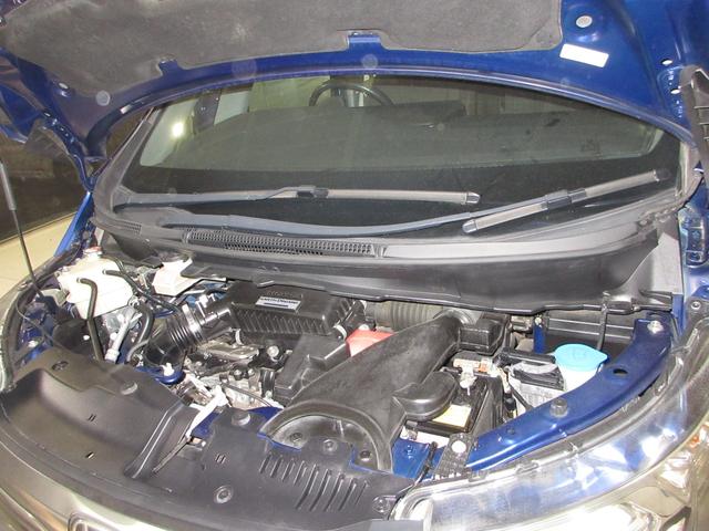 ステップワゴン G ホンダセンシング純正9インチメモリーナビBluetoothETCRカメラ 整備記録簿 LEDライト ETC車載器 地デジTV ナビTV バックガイドモニター オートクルーズコントロール 横滑防止(3枚目)