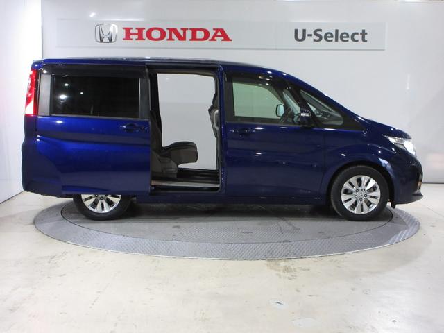 ステップワゴン G ホンダセンシング純正9インチメモリーナビBluetoothETCRカメラ 整備記録簿 LEDライト ETC車載器 地デジTV ナビTV バックガイドモニター オートクルーズコントロール 横滑防止(6枚目)