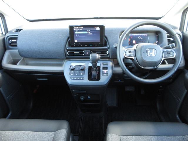 フリード エアーＥＸ　２年保証（距離無制限）　禁煙車　ドラレコ　バックカメラ　障害物センサー　前席シートヒーター　純正８インチコネクトナビ　Ｂｌｕｅｔｏｏｔｈ　ワンオーナー　オートハイビーム　両側電動スライドドア（8枚目）