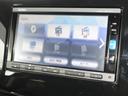 ナビゲーションはギャザズメモリーナビ（ＶＸＭ－１６４ＶＦｉ）を装着しております。ＡＭ、ＦＭ、ＣＤ、ＤＶＤ再生、Ｂｌｕｅｔｏｏｔｈ、フルセグＴＶがご使用いただけます。初めて訪れた場所でも安心ですね！