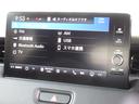 ナビゲーションはホンダコネクトディスプレイを装着しております。ＡＭ、ＦＭ、Ｂｌｕｅｔｏｏｔｈ、フルセグＴＶがご使用いただけます。初めて訪れた場所でも道に迷わず安心ですね！