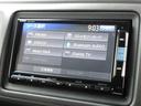 ナビゲーションはギャザズメモリーナビ（ＶＸＭ－１５２ＶＦｉ）を装着しております。ＡＭ、ＦＭ、ＣＤ、ＤＶＤ再生、Ｂｌｕｅｔｏｏｔｈ、音楽録音再生、フルセグＴＶがご使用いただけます。