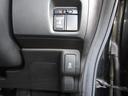 Ｇ・Ｌパッケージ　社外ナビ　ミュージックサーバー　Ｂｌｕｅｔｏｏｔｈ　フルセグ　スマートキー　助手席側パワースライドドア　ディスチャージヘッドライト　フォグライト　純正１４インチアルミホイール　ドアバイザー（11枚目）