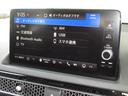 ナビゲーションはホンダコネクトディスプレイを装着しております。AM、FM、Bluetooth、フルセグTVがご使用いただけます。初めて訪れた場所でも道に迷わず安心ですね!