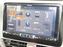 ナビゲーションはアルパイン9インチメモリーナビ(X9V)を装着しております。AM、FM、CD、DVD再生、Bluetooth、フルセグTVがご使用いただけます。初めて訪れた場所でも安心ですね!