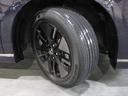 タイヤはグットイヤーEfficientGrip7分山程度2022年製がついています。そして足元を精悍に引き締めるホンダ純正16インチアルミホイール、おしゃれは足元から、カッコイイですね!