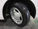 タイヤはヨコハマブルーアース7分山程度2023年製がついています。他にも見たいところ、知りたいことなどございましたらお気軽にお問い合わせくださいませ。専門スタッフが丁寧にお答えいたします。