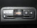 ｅ：ＨＥＶＺ　ホンダセンシングホンダコネクトディスプレイＢｌｕｅｔｏｏｔｈドラレコＥＴＣＲカメラワンオーナー　衝突回避支援ブレーキ機能　１オナ　スマキ　Ｐトランク　フルオートエアコン　Ｄレコ　エアバッグ　記録簿付（12枚目）
