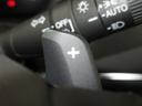 ｅ：ＨＥＶＺ　ホンダセンシングホンダコネクトディスプレイＢｌｕｅｔｏｏｔｈドラレコＥＴＣＲカメラワンオーナー　衝突回避支援ブレーキ機能　１オナ　スマキ　Ｐトランク　フルオートエアコン　Ｄレコ　エアバッグ　記録簿付（15枚目）