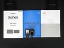 カギをバッグやポケットに入れたままでもドアロックの開閉やエンジン始動ができる『スマートキー』付き!暗くなってもキー穴を捜す必要が無くとっても便利ですから人気の装備です!