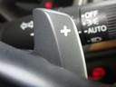 マニュアル車のような感覚でアクセルオフ時の減速度を選択できる、減速セレクター付きです!