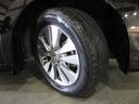 タイヤはブリヂストンプレイズ2022年製がついています。そして足元を精悍に引き締めるホンダ純正16インチアルミホイール、おしゃれは足元から、カッコイイですね!