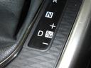 マニュアル車のような感覚で、ワインディングロードでも車を操れるMTモード付きです。長い下り坂でのエンジンブレーキや、高速道路の合流の際の加速も思いのままです。