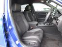 運転席に電動のシートアジャスターが付いております。体型にピッタリ合わせることが出来て快適なポジションでドライブする事が出来ます。ロングドライブも楽ですよぉ〜！