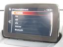 ナビゲーションはマツダ純正コネクトナビを装着しております。AM、FM、CD、DVD再生、Bluetooth、フルセグTVがご使用いただけます。初めて訪れた場所でも安心ですね!