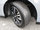 タイヤは ヨコハマ ブルーアース7分山程度・ 2024年製がついています。そして足元を精悍に引き締めるホンダ純正16インチアルミホイール、おしゃれは足元から、カッコイイですね!