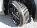 タイヤは　ブリヂストン　ＴＵＲＡＮＺＡ　２０２４年製がついています。そして足元を精悍に引き締めるホンダ純正１７インチアルミホイール、おしゃれは足元から、カッコイイですね！
