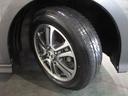 タイヤは ブリヂストン ネクストリー 2019年製がついてます。そして足元を精悍に引き締めるホンダ純正14インチアルミホイール、おしゃれは足元から、カッコイイですね!