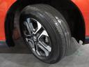 タイヤはヨコハマブルーアース２０２１年製がついています。そして足元を精悍に引き締めるホンダ純正１５インチアルミホイール、おしゃれは足元から、カッコイイですね！