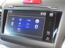 ナビゲーションはホンダ純正メモリーナビを装着しております。AM、FM、CD、DVD再生、Bluetooth、フルセグTVがご使用いただけます。初めて訪れた場所でも安心ですね!