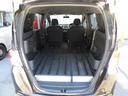 リアーシートを倒しトランクスルーにした所です。どうでしょうこんなに広くて色々な用途に使えますよ！