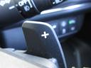e:HEVZ ホンダセンシングホンダコネクトディスプレイBluetoothETCRカメラワンオーナー 衝突回避支援ブレーキ機能 パノラミックビューモニター 1オナ スマキ フルオートエアコン エアバッグ 記録簿付(14枚目)