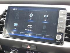 ナビゲーションはギャザズ９インチメモリーナビ（ＶＸＵ−２４５ＦＴｉ）が装着されております。ＡＭ、ＦＭ、ＣＤ、ＤＶＤ再生、音楽録音再生、フルセグＴＶ、Ｂｌｕｅｔｏｏｔｈがご使用いただけます。 5