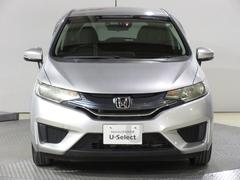 Ｈｏｎｄａのデザインアイデンティティーの「ソリッド・ウイング・フェイス」を具現化しました。Ｈｏｎｄａの象徴「Ｈ」マークを中心にフロントグリルからヘッドライトまでを１つのつながりとしてデザインしました。 5