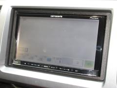 ナビゲーションはカロッツェリアメモリーナビ（ＡＶIntercooler−ＭＲＺ０９）を装着しております。ＡＭ、ＦＭ、ＣＤ、ＤＶＤ再生、Ｂｌｕｅｔｏｏｔｈ、フルセグＴＶがご使用いただけます。初めて訪れた場所でも安心ですね 2