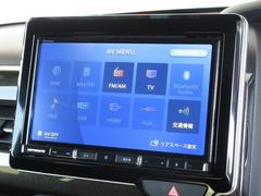 カロッツェリア８インチメモリーナビ（ＡＶIntercooler−ＲＬ７１１）を装着しております。ＡＭ、ＦＭ、ＣＤ、ＤＶＤ再生、Ｂｌｕｅｔｏｏｔｈ、音楽録音再生、フルセグＴＶがご使用いただけます。 5