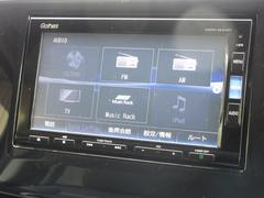 純正ギャザズメモリーナビ（ＶＸＭ−１６５ＶＦｉ）はフルセグ。　ＳＤやＣＤ録音、ブルートゥース、ＵＳＢが使えてとっても便利♪ 7