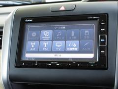 ナビゲーションはギャザズメモリーナビ（ＶＸＭ−１８４ＶＦｉ）を装着しております。ＡＭ、ＦＭ、ＣＤ、ＤＶＤ再生、Ｂｌｕｅｔｏｏｔｈ、フルセグＴＶがご使用いただけます。初めて訪れた場所でも安心ですね！ 2