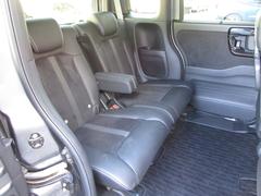 ʤȤεΥټĹ򺸱̡ĴǤ륹饤ɥȤɸƤޤϲټ¦ԤʤãͤΥ饤ɤǤޤ 7