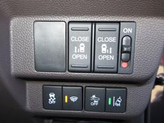 �����ﳲ�ڸ��֥졼������ɽ�����¿��Ȱ����Υۥ�����󥷥���ܡ����⤷��λ��ο�����̣���Ǥ��� 6