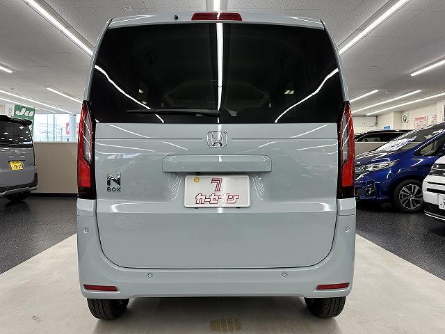 Ｎ－ＢＯＸ ファッションスタイル　車検令和９年１０月迄　走行３ｋｍ　届出済み未使用車　ナビ装着用スペシャルＰＫＧ　左パワースライドドア　ホンダセンシング　キーフリー　Ｐスタート　ＬＥＤヘッドライト　ブレーキホールド　ショールーム内保管（17枚目）