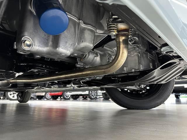 Ｎ－ＢＯＸ ファッションスタイル　車検令和９年１０月迄　走行３ｋｍ　届出済み未使用車　ナビ装着用スペシャルＰＫＧ　左パワースライドドア　ホンダセンシング　キーフリー　Ｐスタート　ＬＥＤヘッドライト　ブレーキホールド　ショールーム内保管（18枚目）