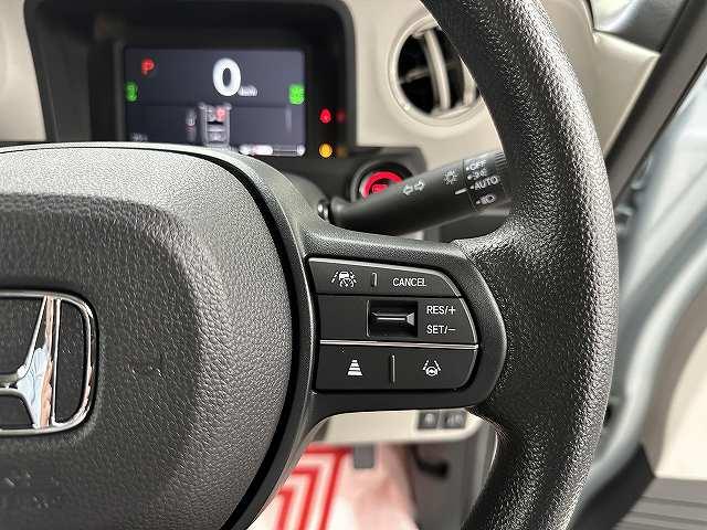 Ｎ－ＢＯＸ ファッションスタイル　車検令和９年１０月迄　走行３ｋｍ　届出済み未使用車　ナビ装着用スペシャルＰＫＧ　左パワースライドドア　ホンダセンシング　キーフリー　Ｐスタート　ＬＥＤヘッドライト　ブレーキホールド　ショールーム内保管（35枚目）