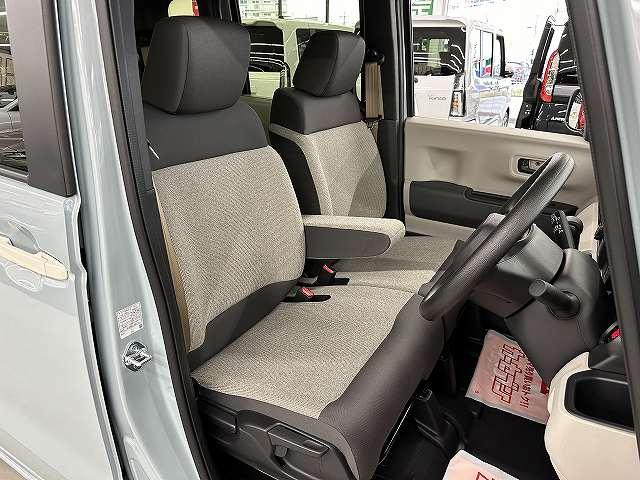 Ｎ－ＢＯＸ ファッションスタイル　車検令和９年１０月迄　走行３ｋｍ　届出済み未使用車　ナビ装着用スペシャルＰＫＧ　左パワースライドドア　ホンダセンシング　キーフリー　Ｐスタート　ＬＥＤヘッドライト　ブレーキホールド　ショールーム内保管（40枚目）