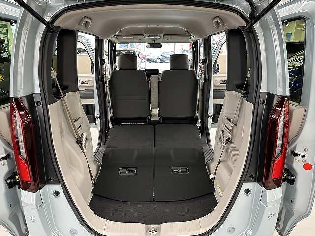Ｎ－ＢＯＸ ファッションスタイル　車検令和９年１０月迄　走行３ｋｍ　届出済み未使用車　ナビ装着用スペシャルＰＫＧ　左パワースライドドア　ホンダセンシング　キーフリー　Ｐスタート　ＬＥＤヘッドライト　ブレーキホールド　ショールーム内保管（49枚目）