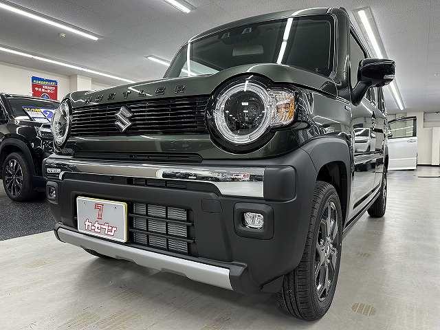 ハスラー タフワイルド　走行５キロ　車検令和９年１１月　屋内保管　純正９インチ全方位モニタ付きナビＴＶ　フロアマット　シートヒーター　キーフリ　Ｐスタート　クリアランスソナー　ＬＥＤヘッドライト　フォグ　衝突被害軽減ブレーキ（21枚目）